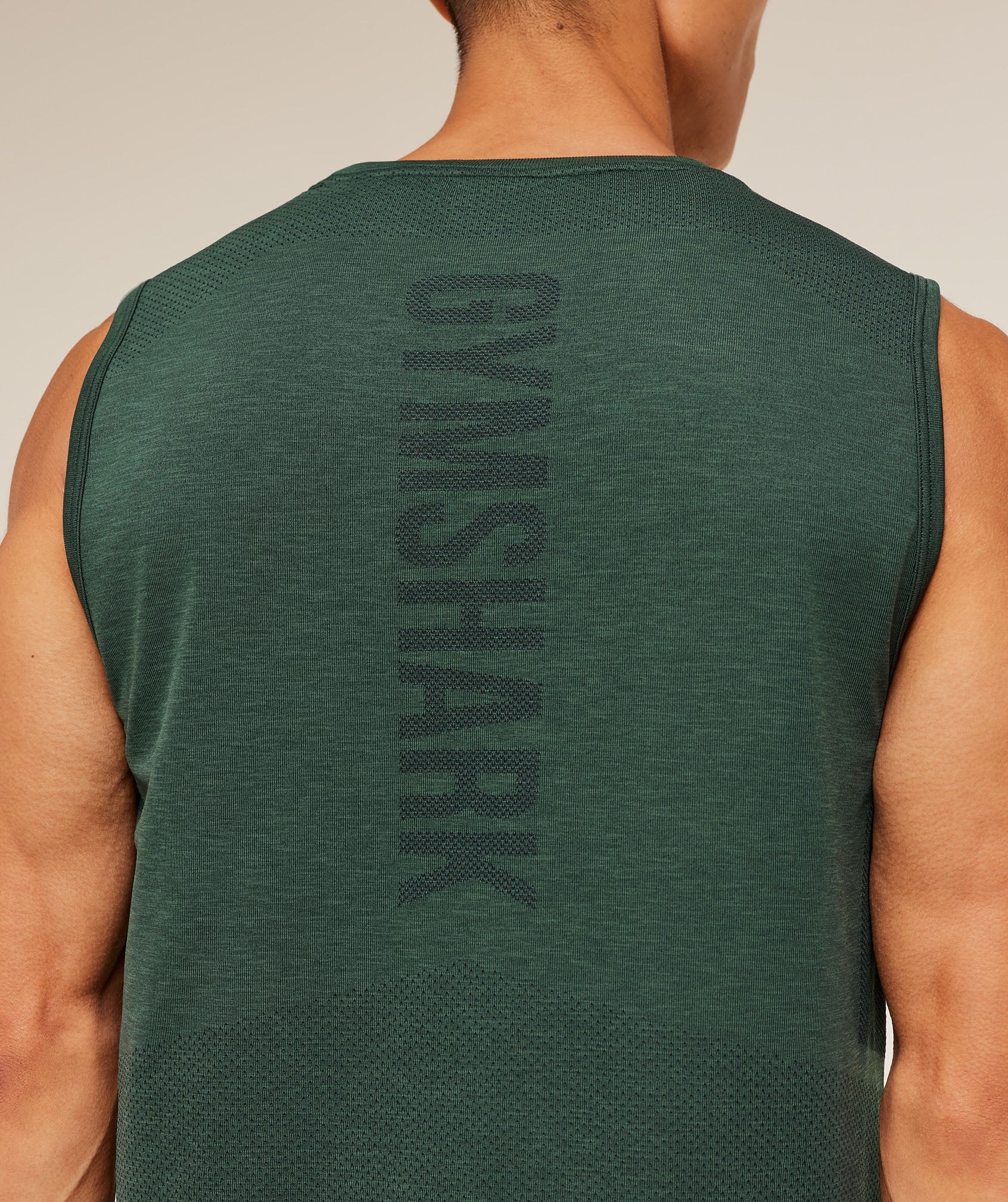 gymshark-lightweight-seamless-tank-sleeveless-tops
