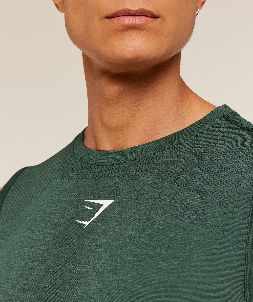 gymshark-lightweight-seamless-tank-sleeveless-tops