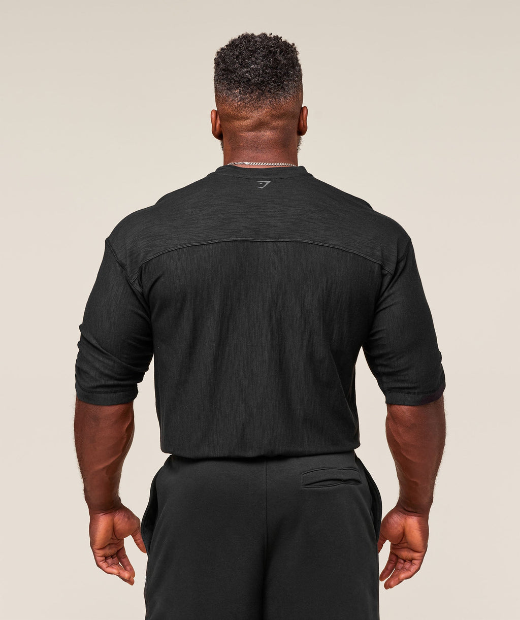 gymshark-lightweight-slub-textured-3-4-henley-ls-tops-black-ss25