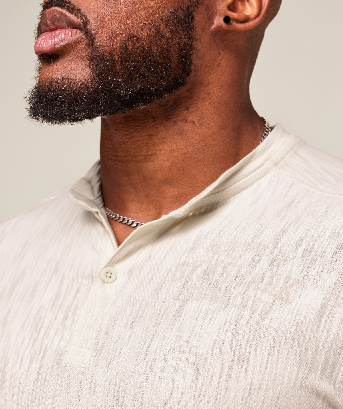 gymshark-lightweight-slub-textured-3-4-henley-ls-tops-white-ss25