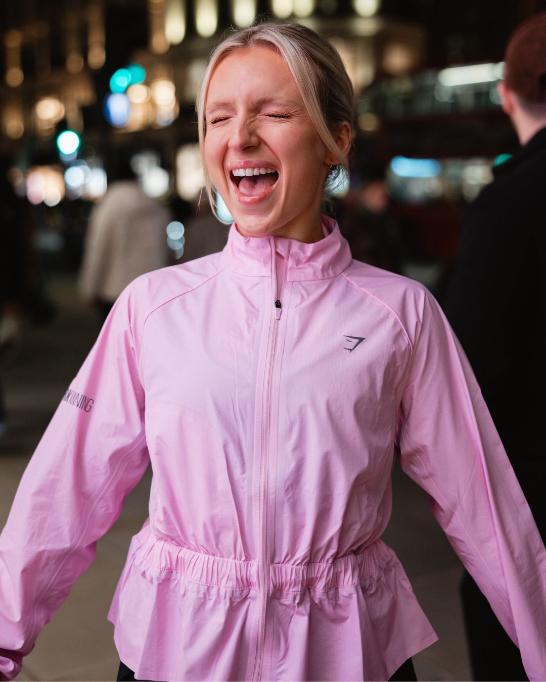 gymshark-running-elite-windproof-jacket-jackets-outerwear-pink-aw25