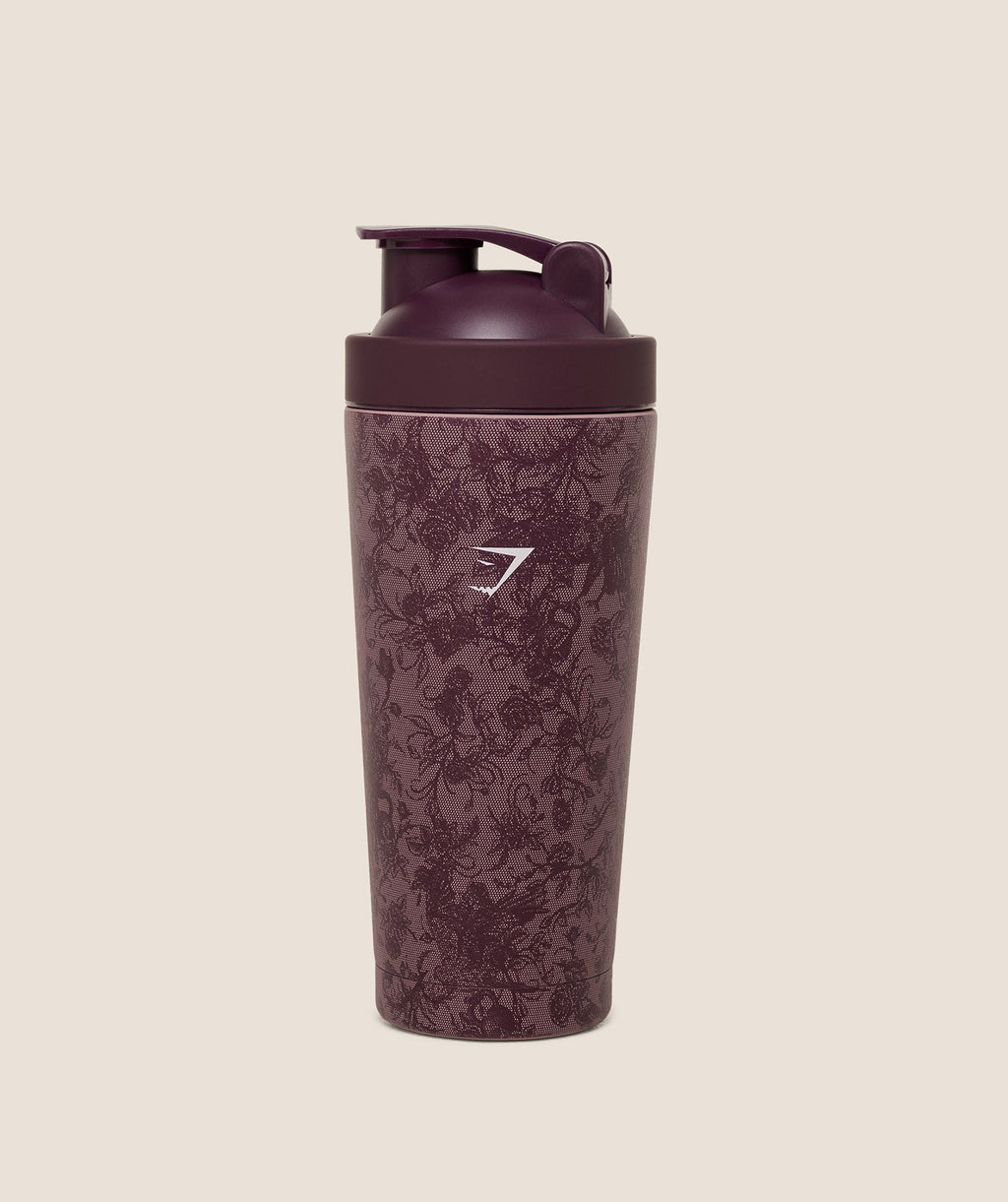 gymshark-lace-graphic-metal-shaker-bottles
