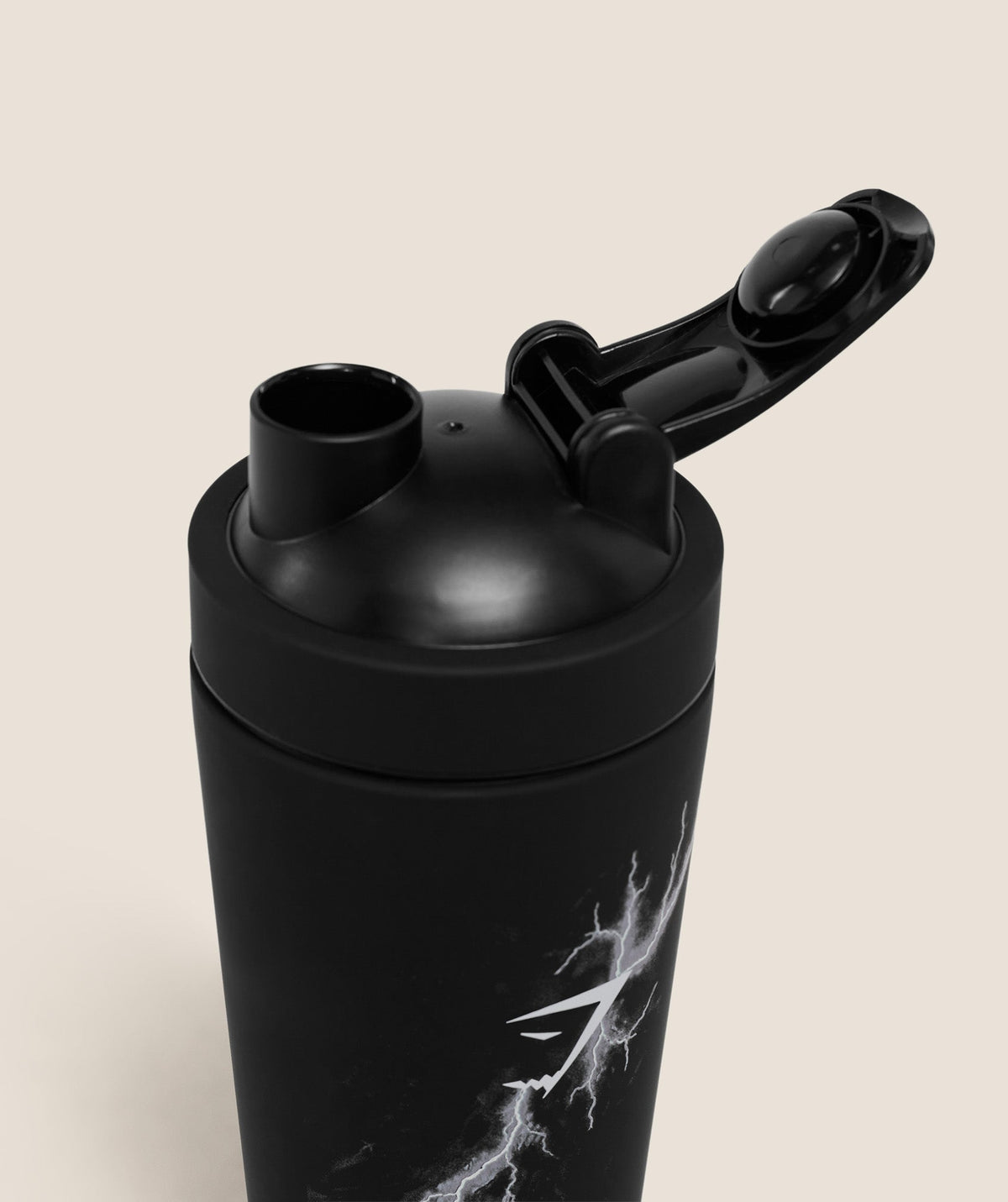gymshark-eagle-graphic-metal-shaker-bottles