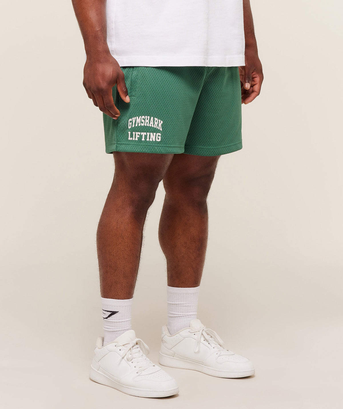 gymshark-lifting-mesh-5-shorts-shorts-green-aw25