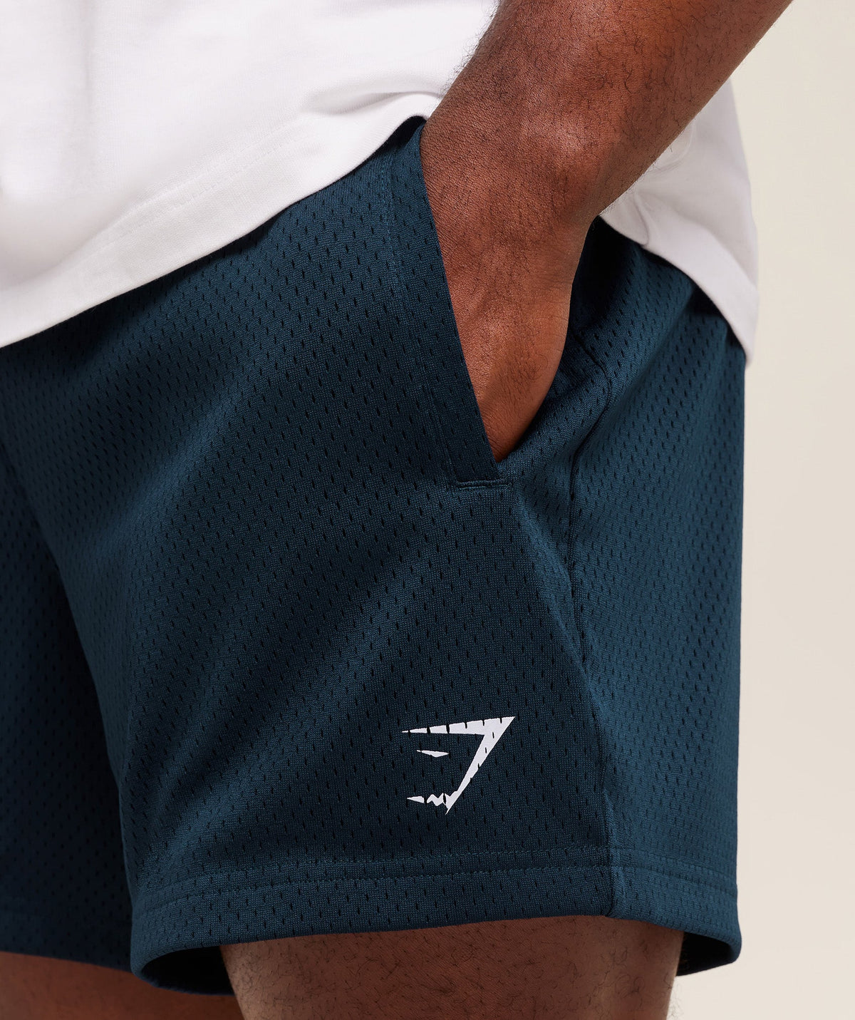 gymshark-lifting-mesh-5-shorts-shorts-blue-aw25-2