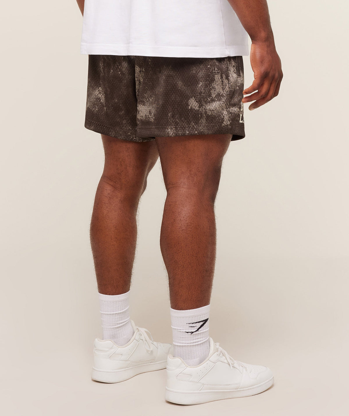 gymshark-lifting-mesh-5-shorts-shorts-brown-aw25