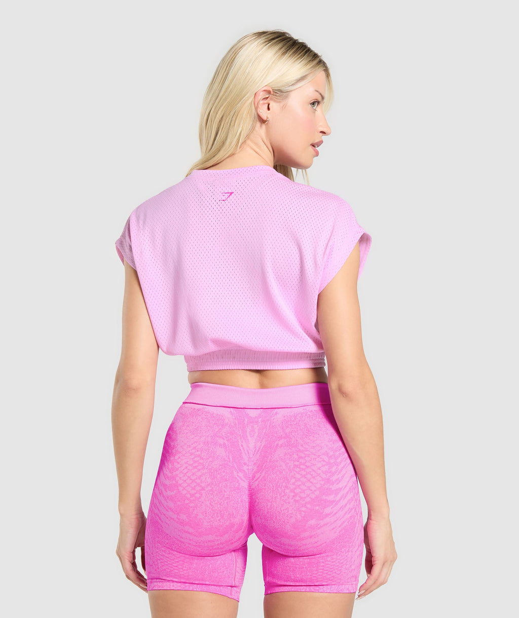 gymshark-mesh-graphic-crop-top-crop-tops-pink-ss25
