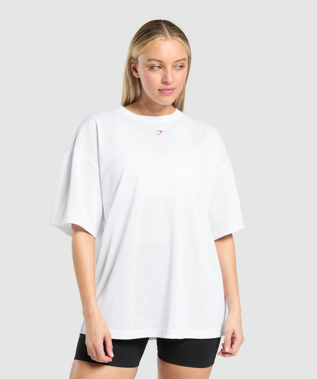 gymshark-mesh-graphic-oversized-t-shirt-ss-tops-white-ss25