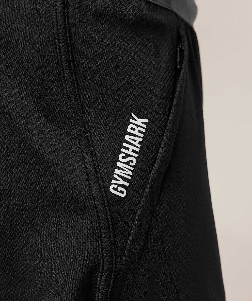 gymshark-mesh-hybrid-5-shorts-shorts-black-aw25