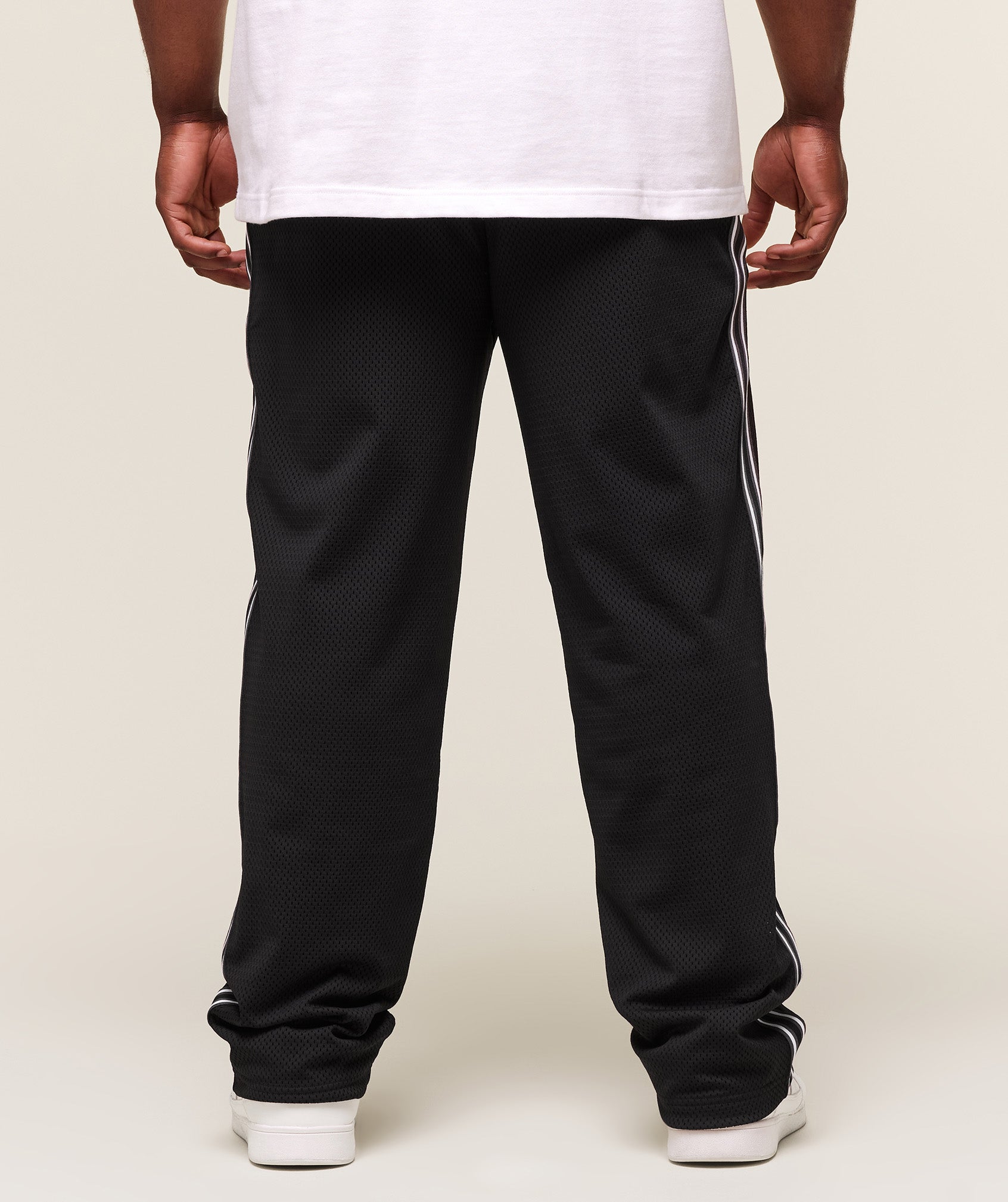 gymshark-mesh-pants-pants-black-aw24