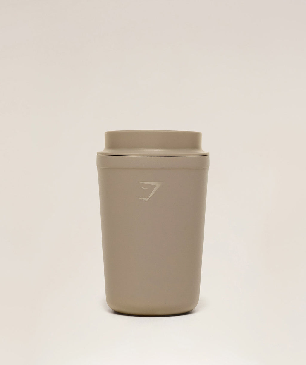 gymshark-coffee-cup-bottles-grey-aw25