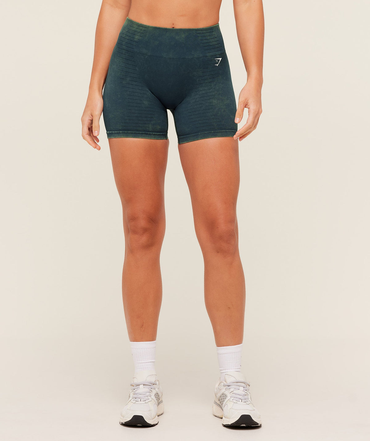 gymshark-steel-seamless-shorts-shorts