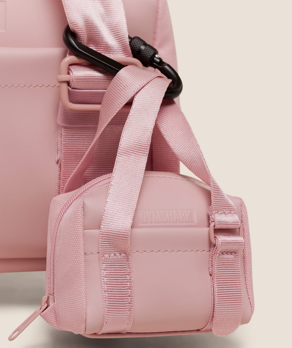 gymshark-everyday-mini-holdall-keychain-misc-pink-ss26