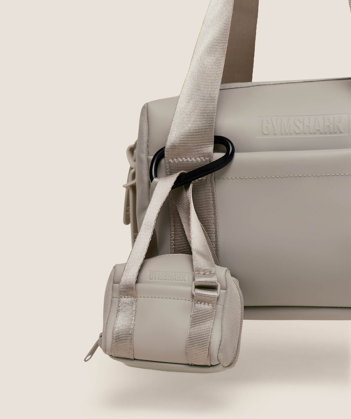 gymshark-everyday-mini-holdall-keychain-misc-grey-aw25