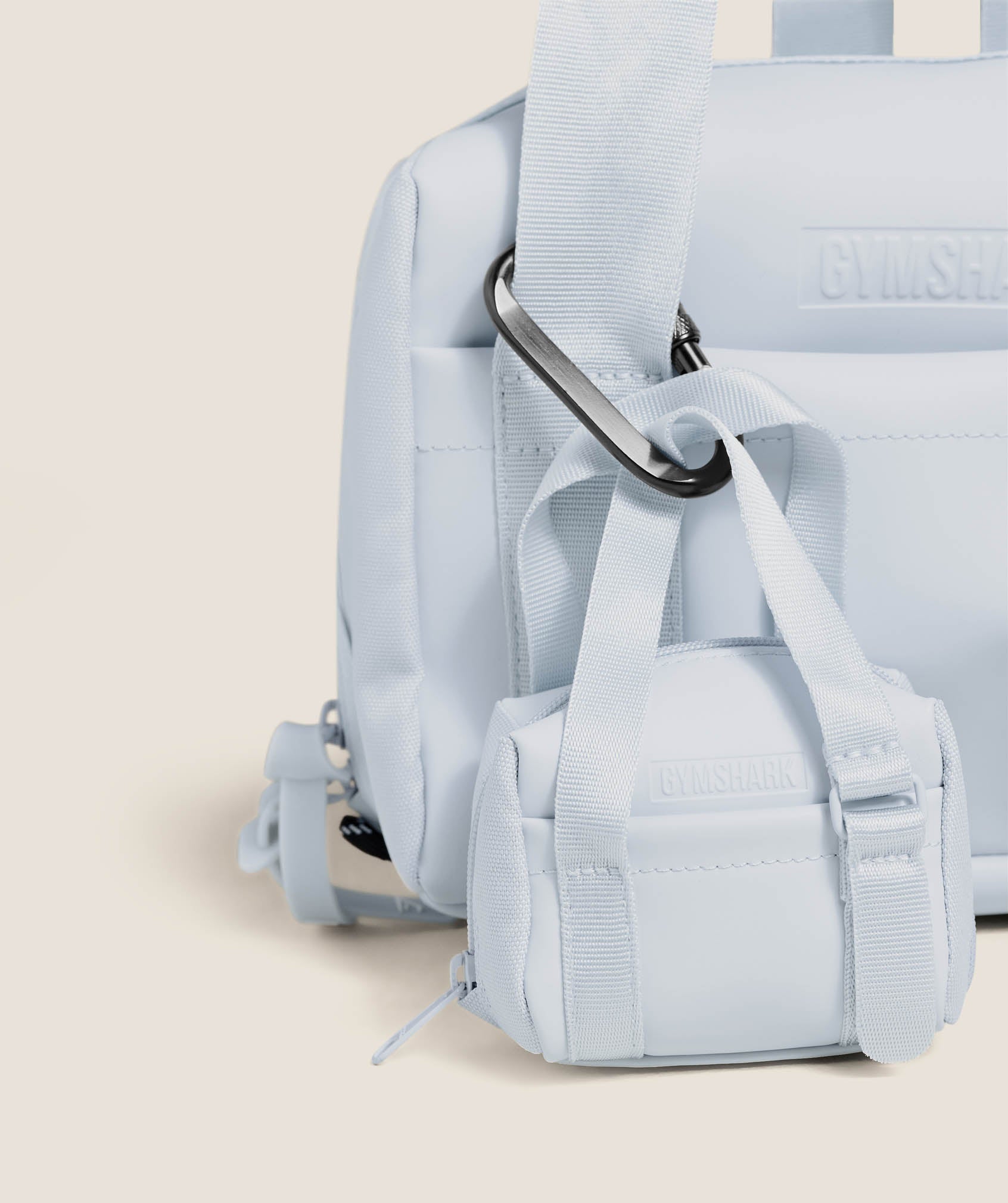 gymshark-everyday-mini-holdall-keychain-misc-blue-aw25