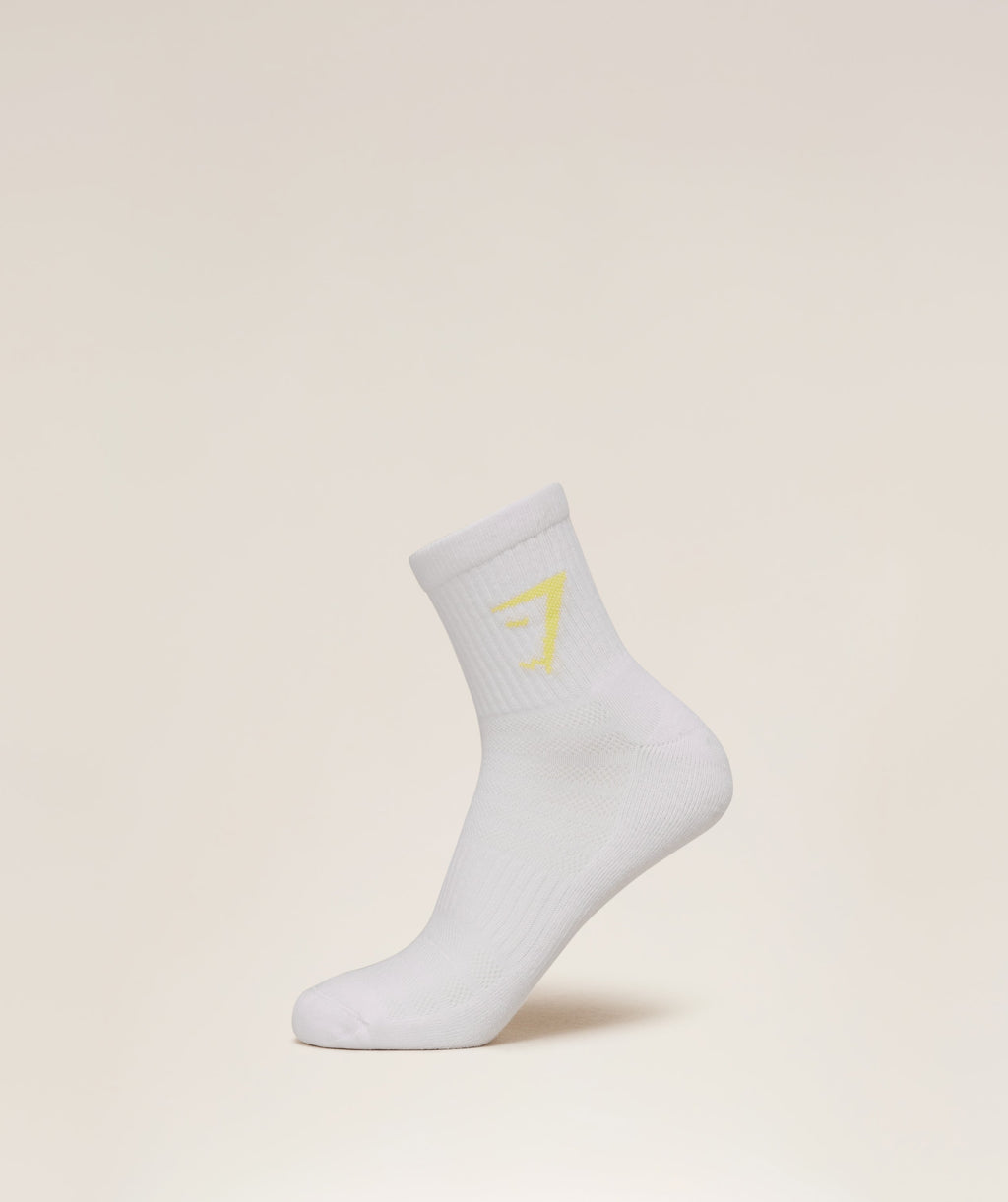 gymshark-midi-socks-3pk-socks-white-aw25