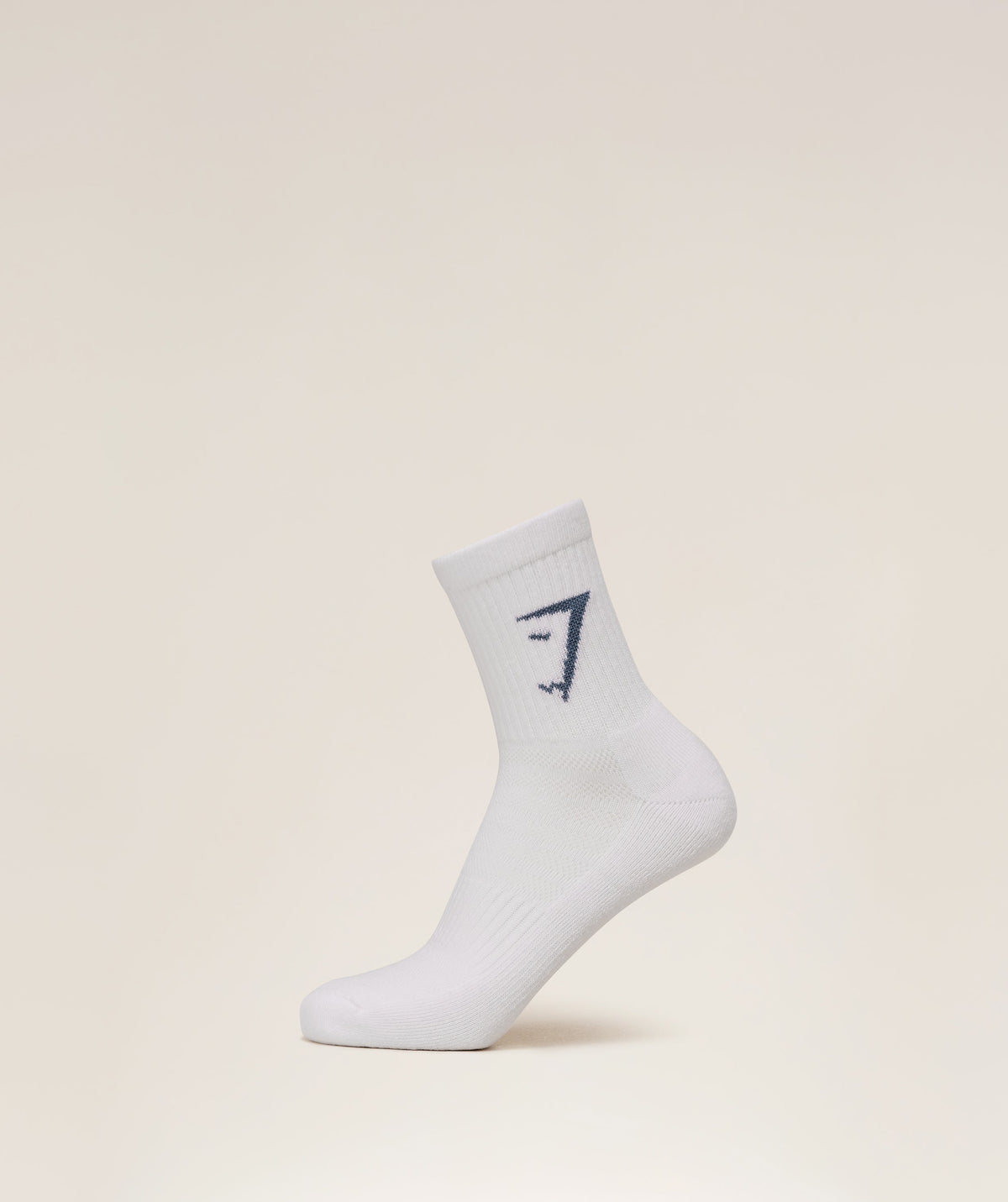 gymshark-midi-socks-3pk-socks-white-aw25