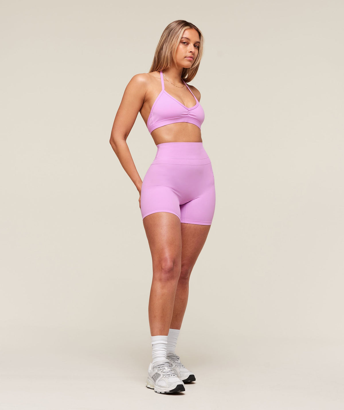 gymshark-minimal-halterneck-sports-bra-sports-bras-pink-ss25