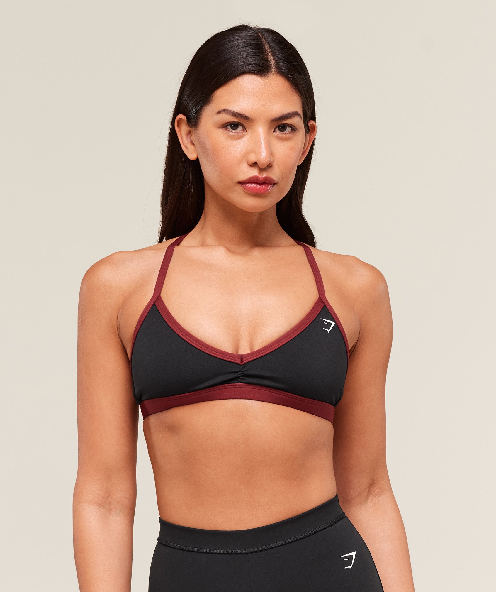 gymshark-minimal-sports-bra-sports-bras-red-ss25-1