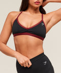 gymshark-minimal-sports-bra-sports-bras-red-ss25-1