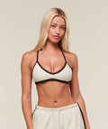 gymshark-minimal-sports-bra-sports-bras-white-ss25