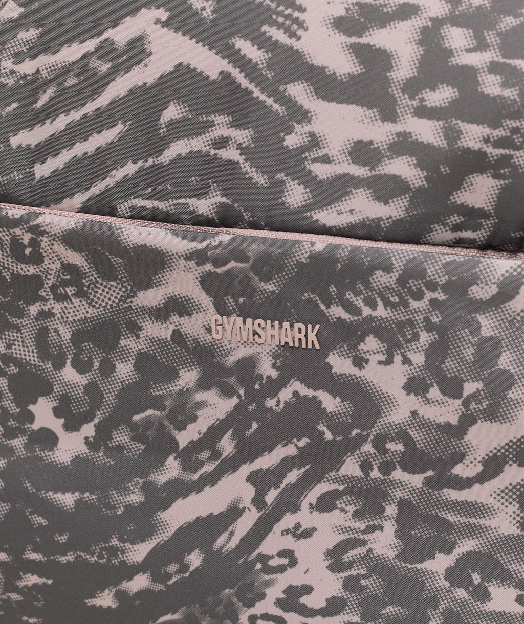 gymshark-mode-duffle-bag-bags
