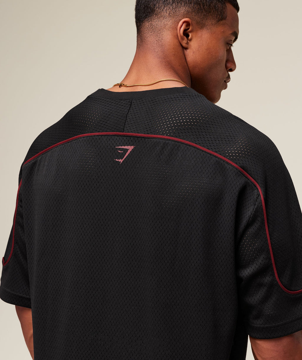 gymshark-gslc-sports-jersey-ss-tops-black-ss25