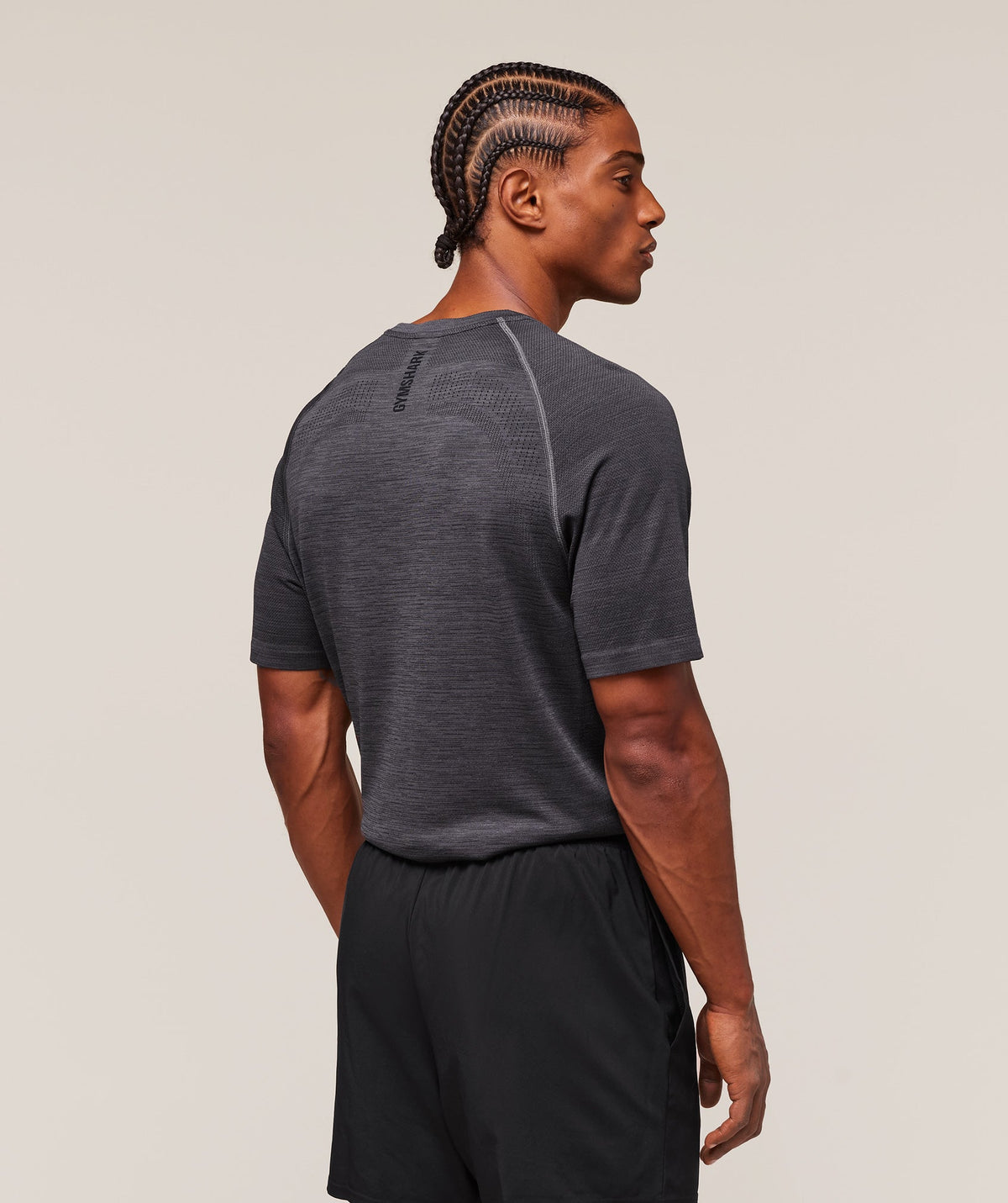 gymshark-versatile-seamless-t-shirt-ss-tops-grey-aw25