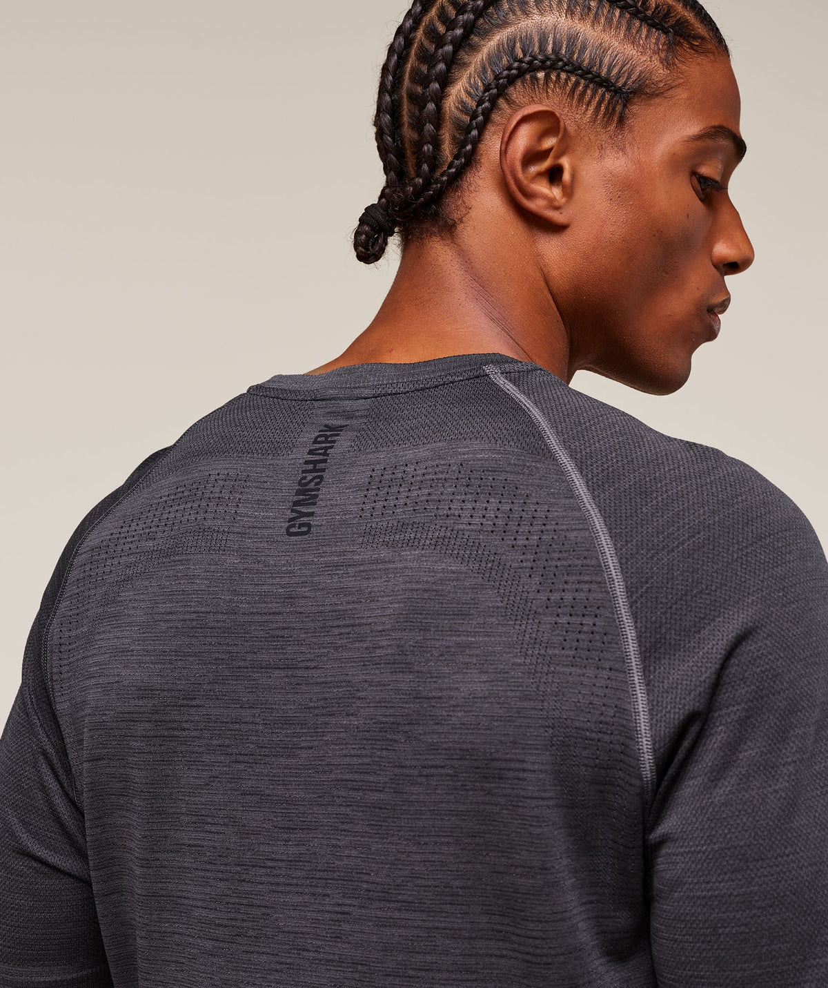 gymshark-versatile-seamless-t-shirt-ss-tops-grey-aw25