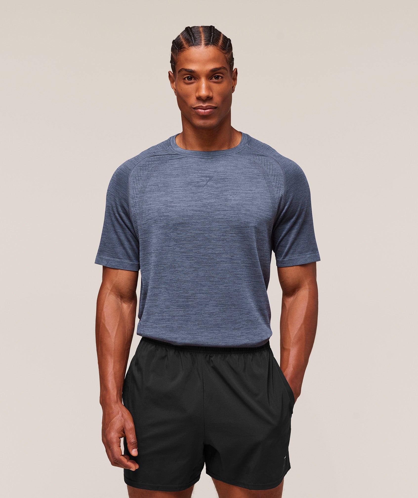 gymshark-versatile-seamless-t-shirt-ss-tops-blue-ss25