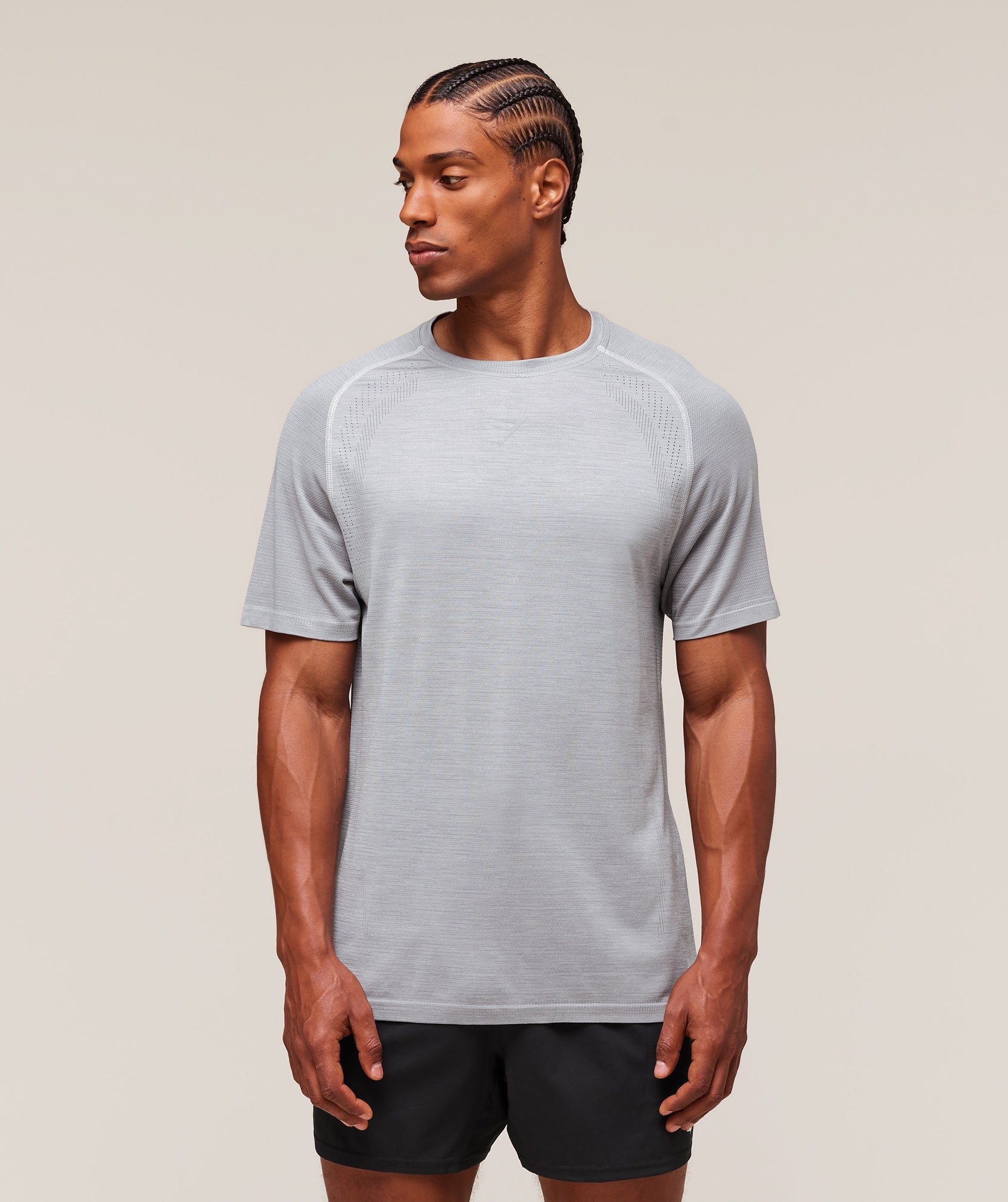 gymshark-versatile-seamless-t-shirt-ss-tops-grey-ss25