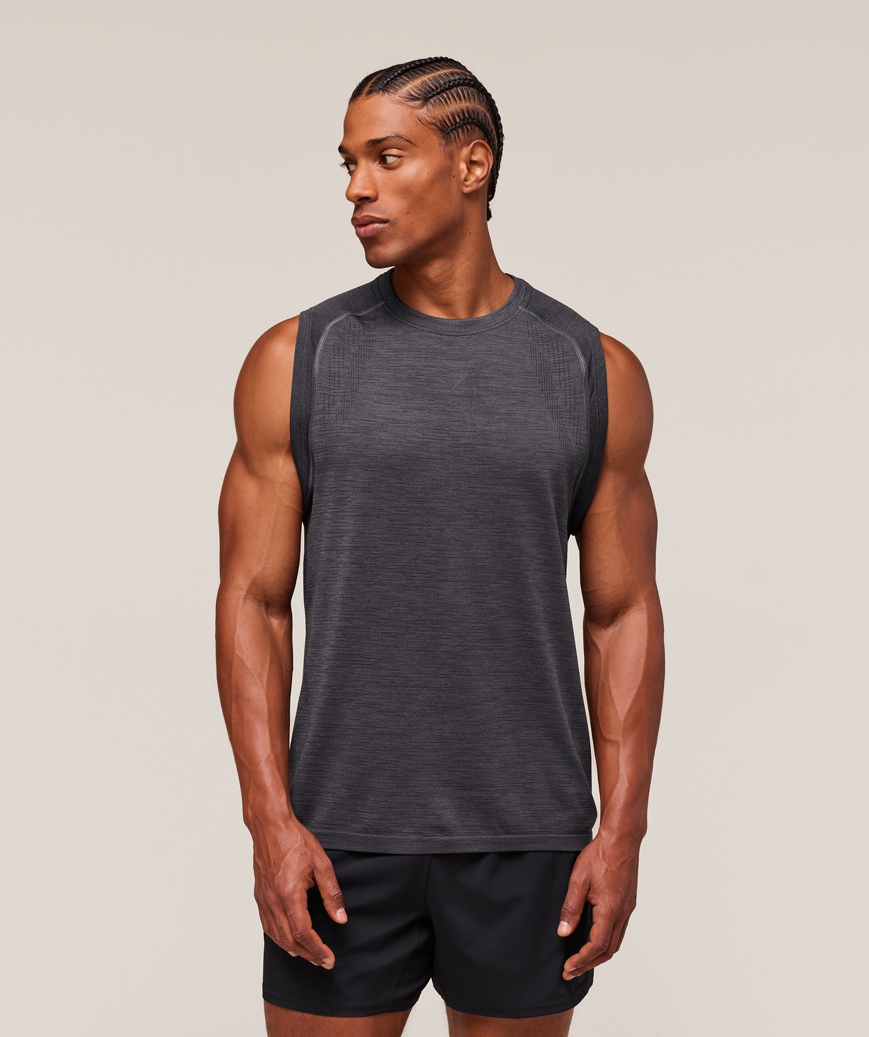 gymshark-versatile-seamless-tank-sleeveless-tops-grey-ss25-1