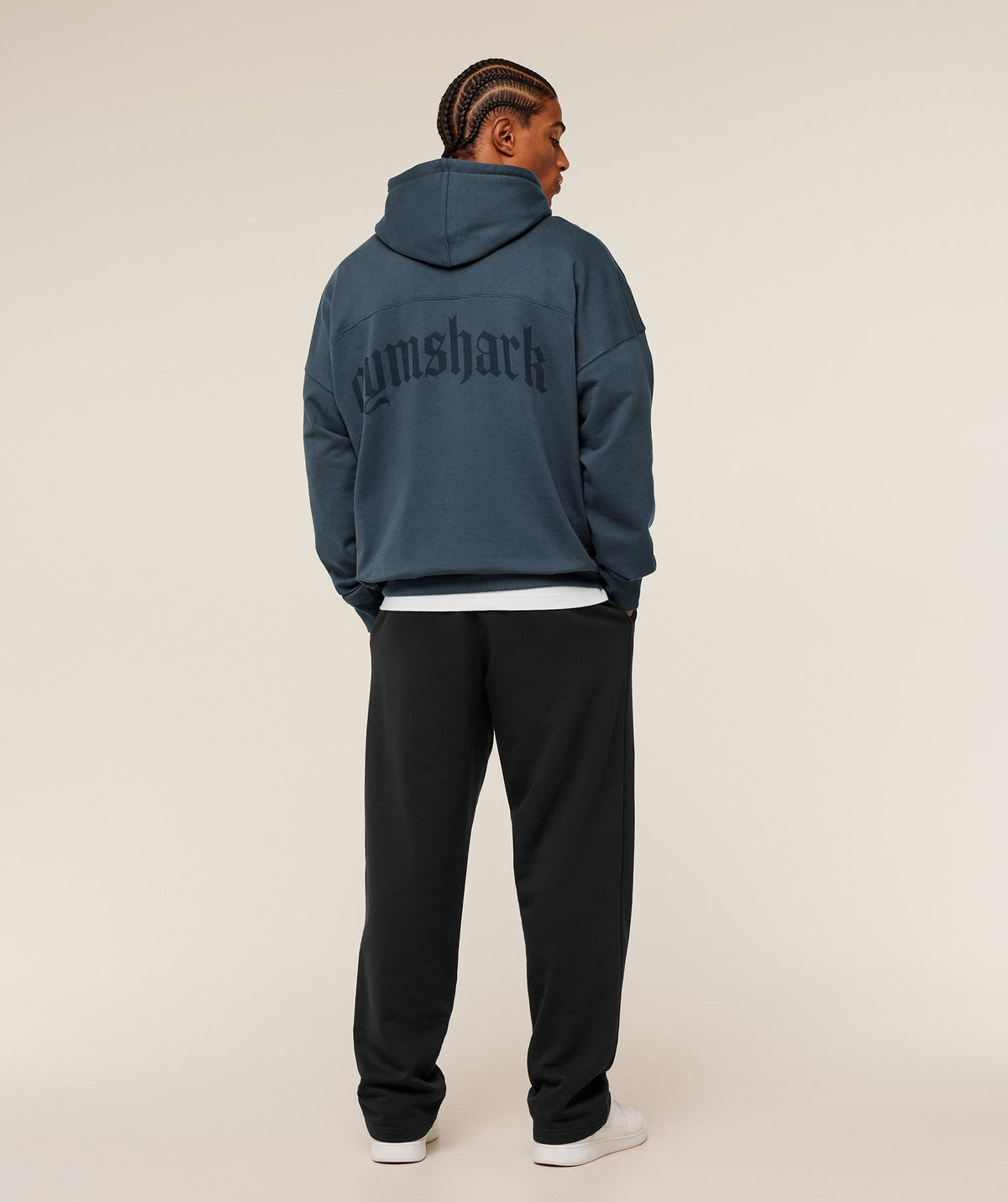 gymshark-olde-english-hoodie-pullovers