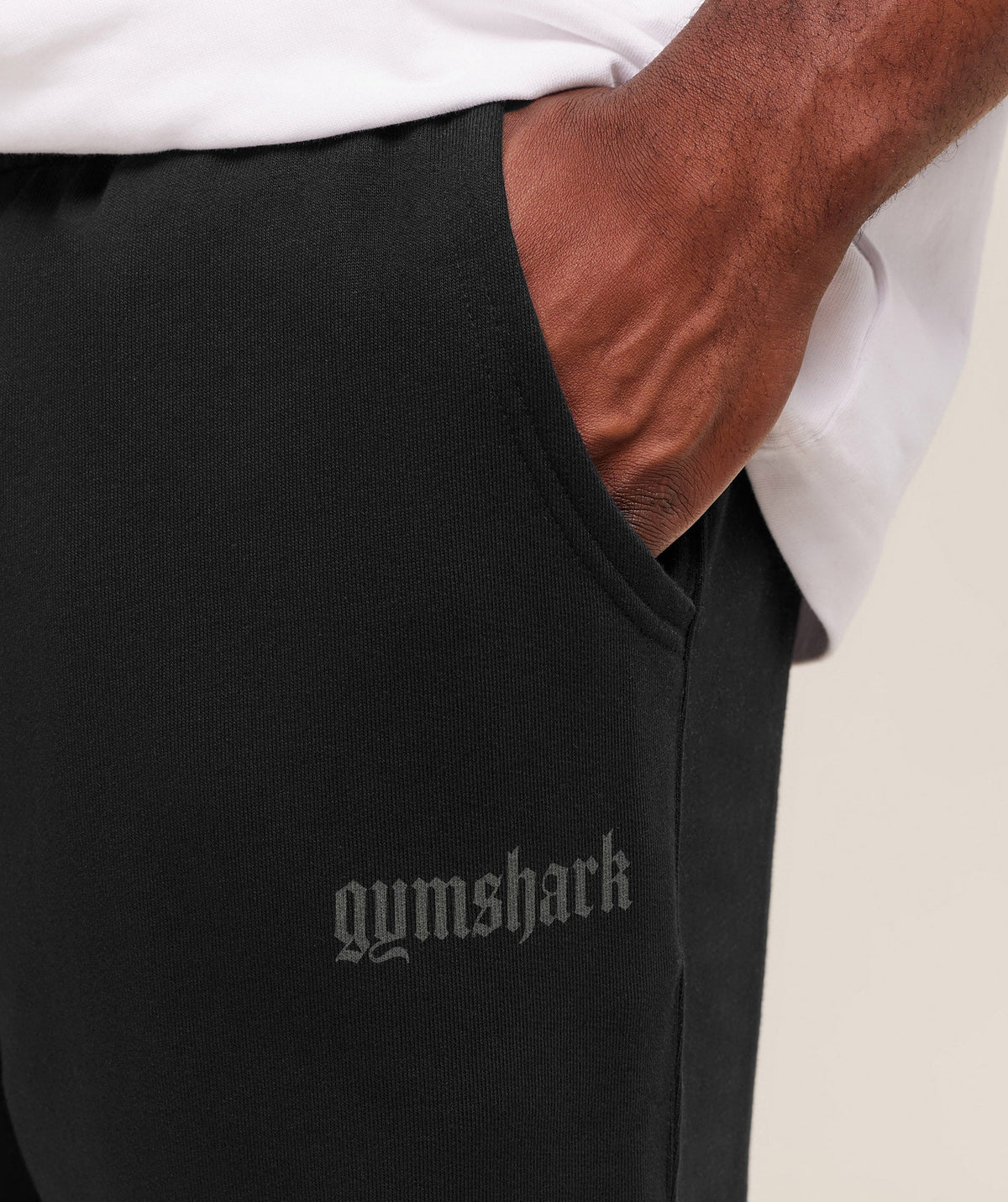 gymshark-olde-english-joggers-pants-black-aw25