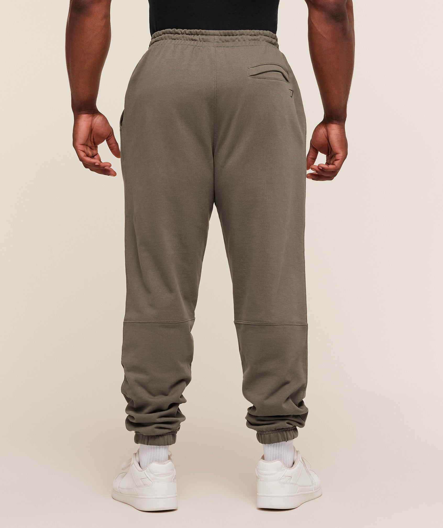 gymshark-olde-english-joggers-pants-brown-aw25