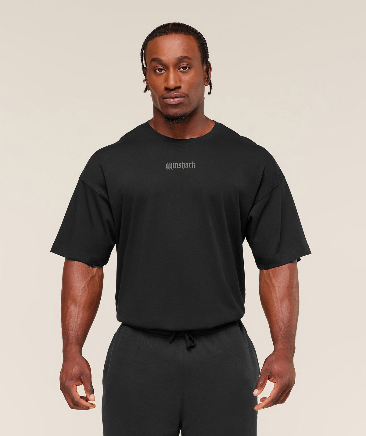 gymshark-olde-english-t-shirt-ss-tops-black-aw25