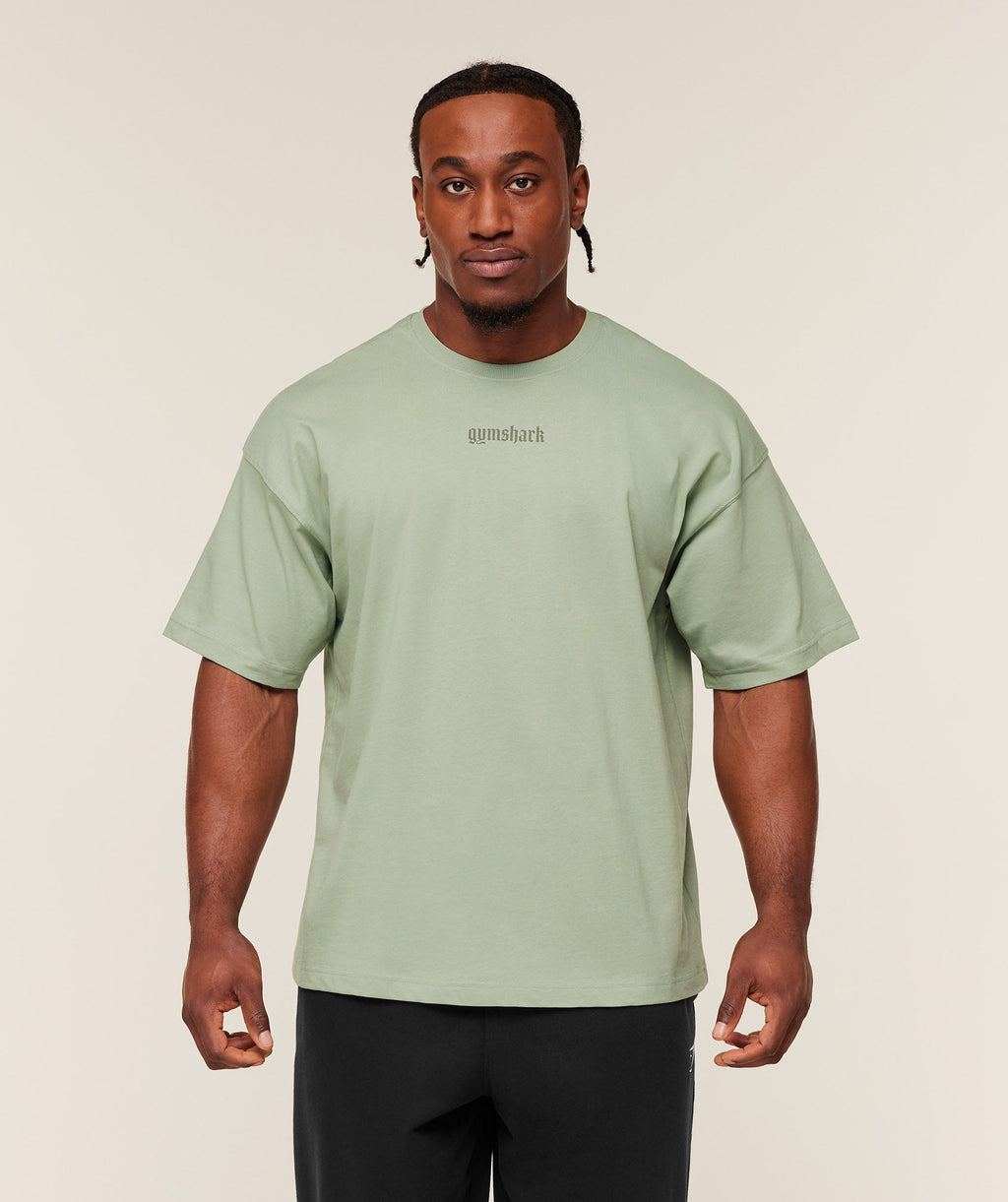 gymshark-olde-english-t-shirt-ss-tops-green-ss26