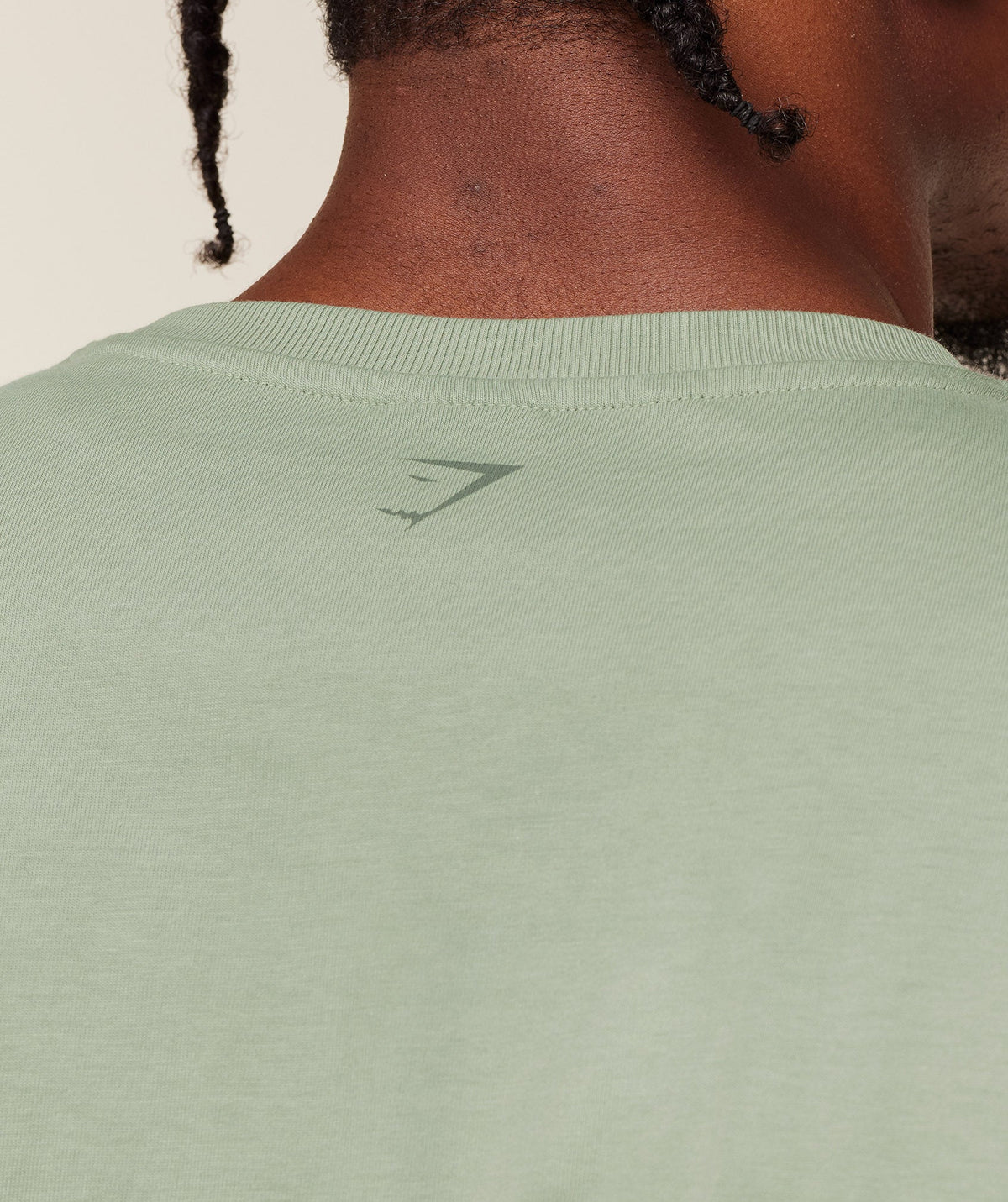 gymshark-olde-english-t-shirt-ss-tops-green-ss26
