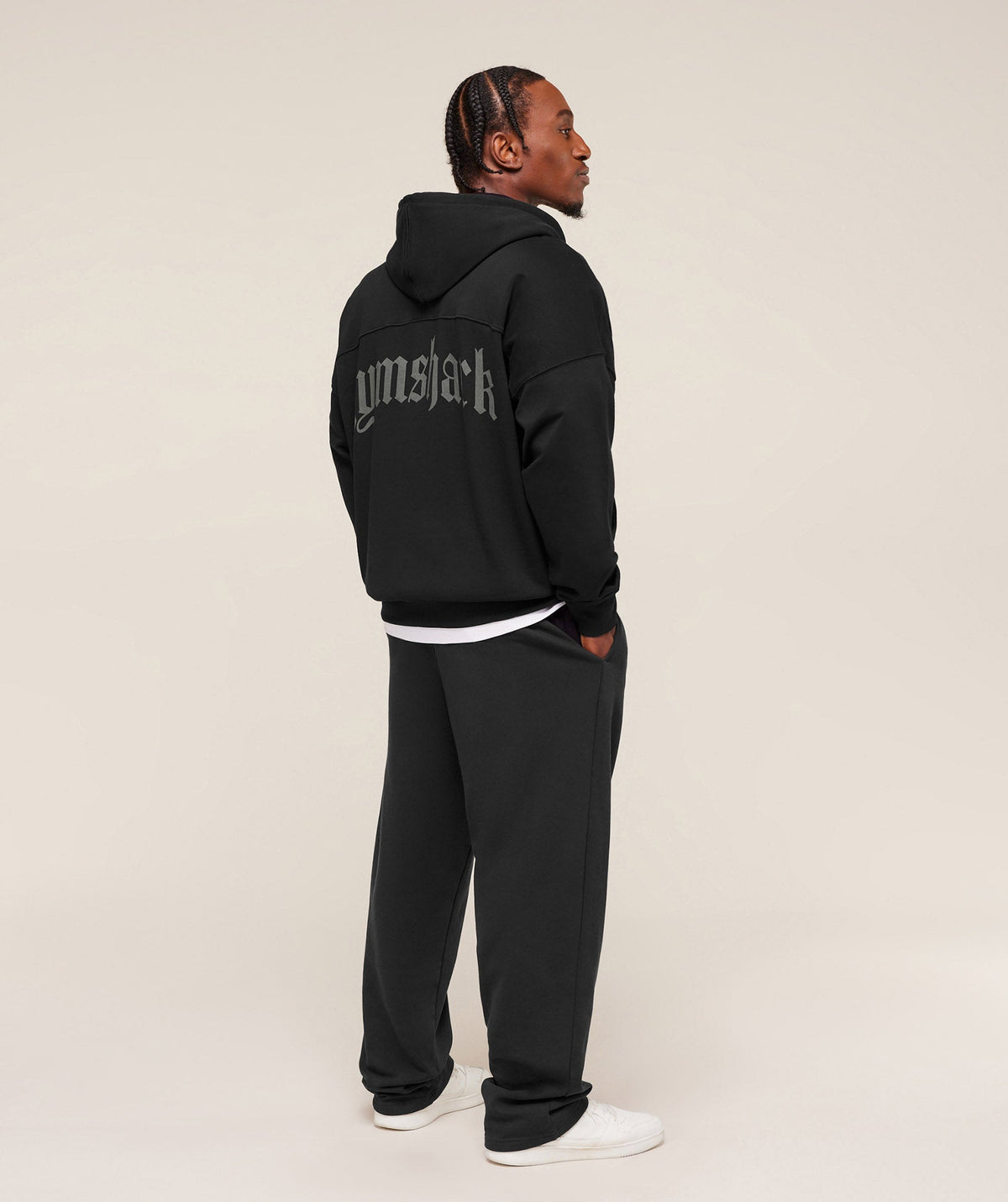 gymshark-olde-english-zip-up-hoodie-pullovers-black-aw25