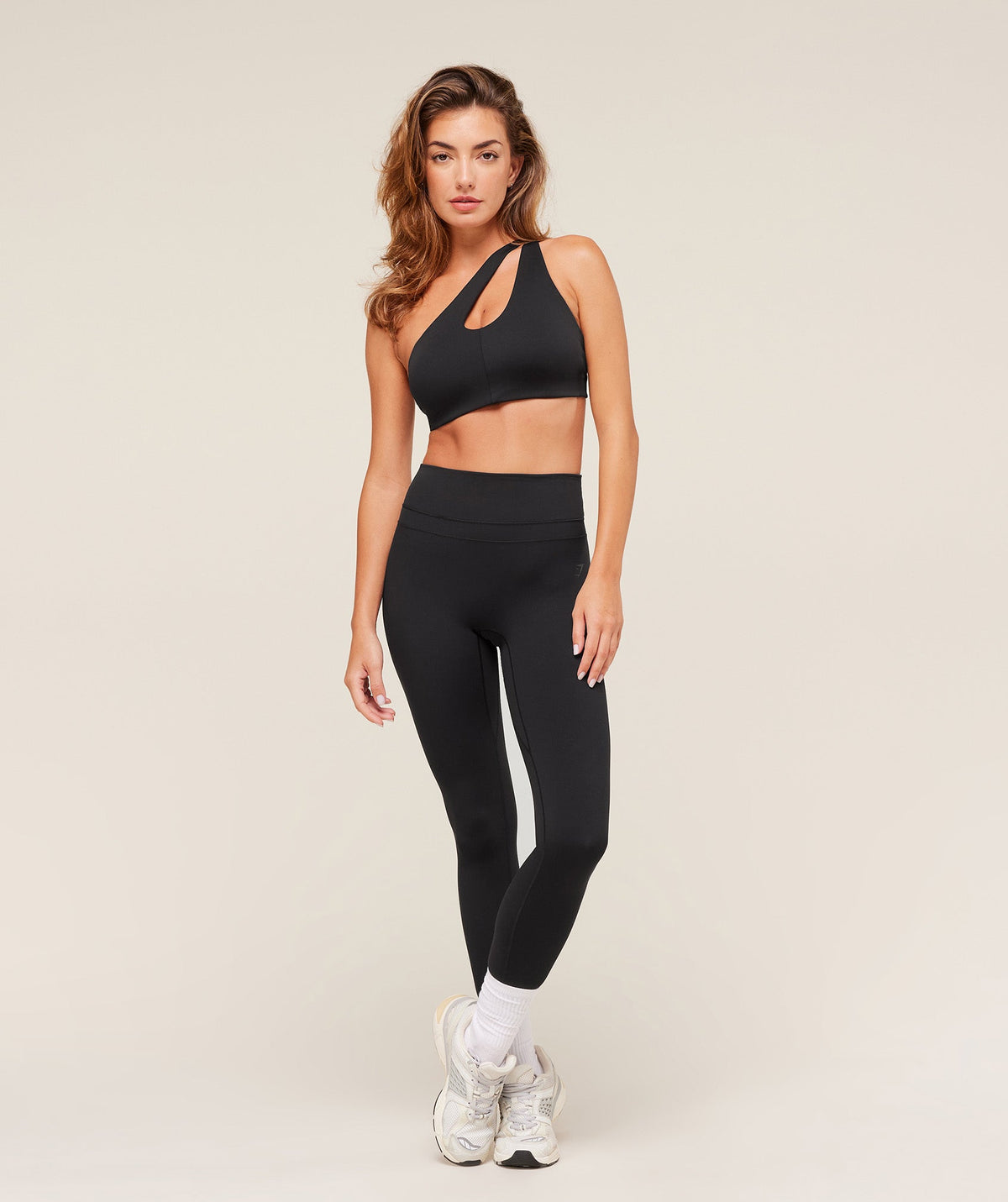 gymshark-one-shoulder-sports-bra-sports-bras-black-aw25