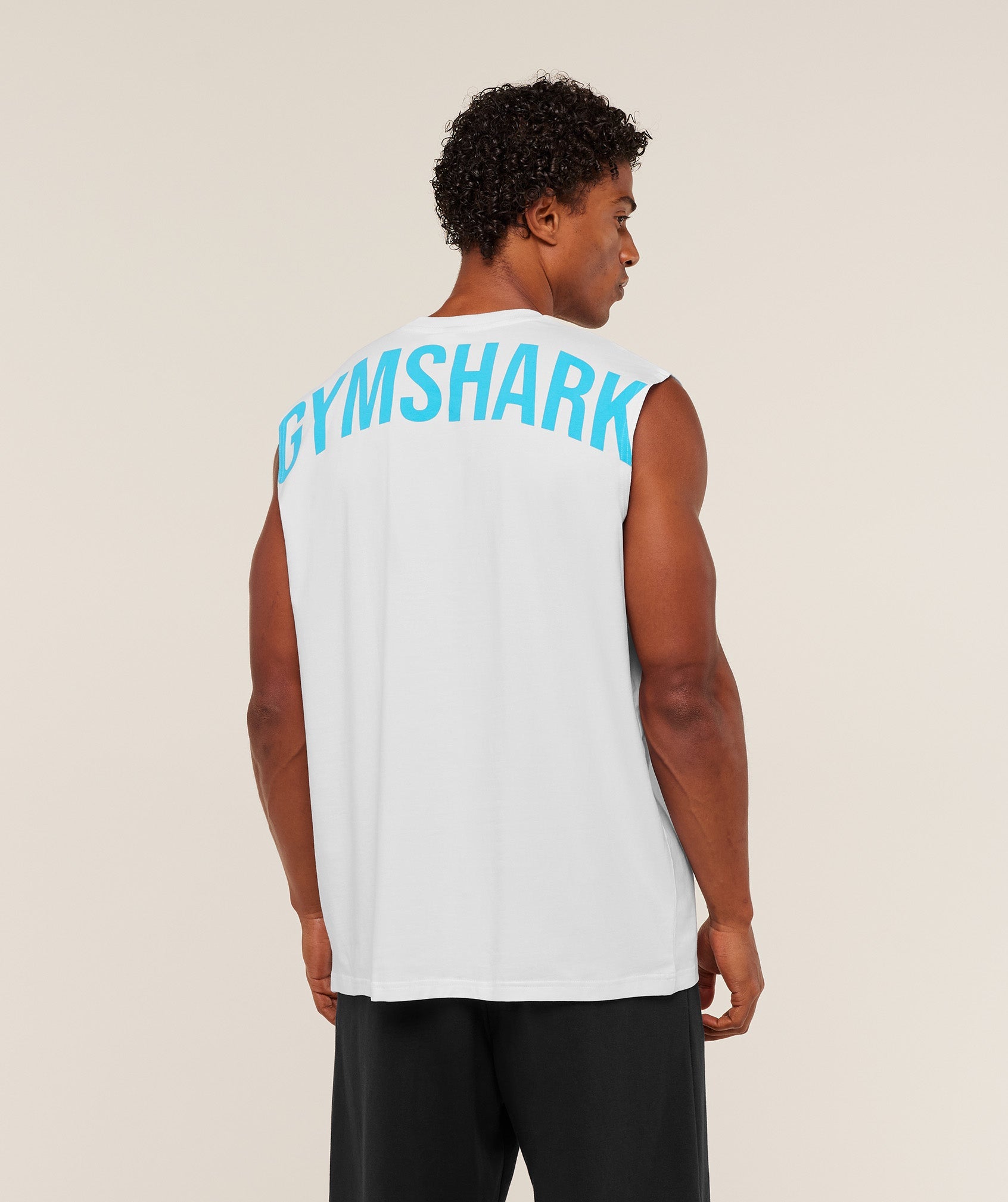 gymshark-power-cut-off-tank-sleeveless-tops