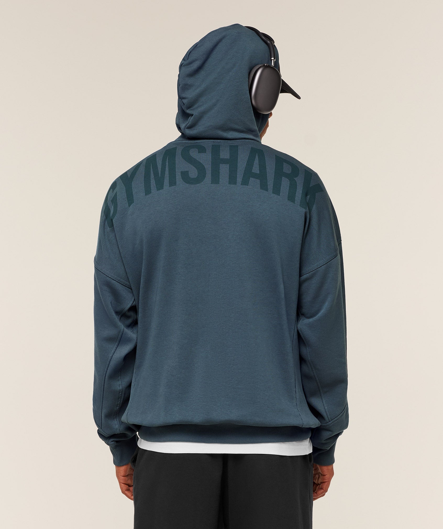 gymshark-power-hoodie-pullovers