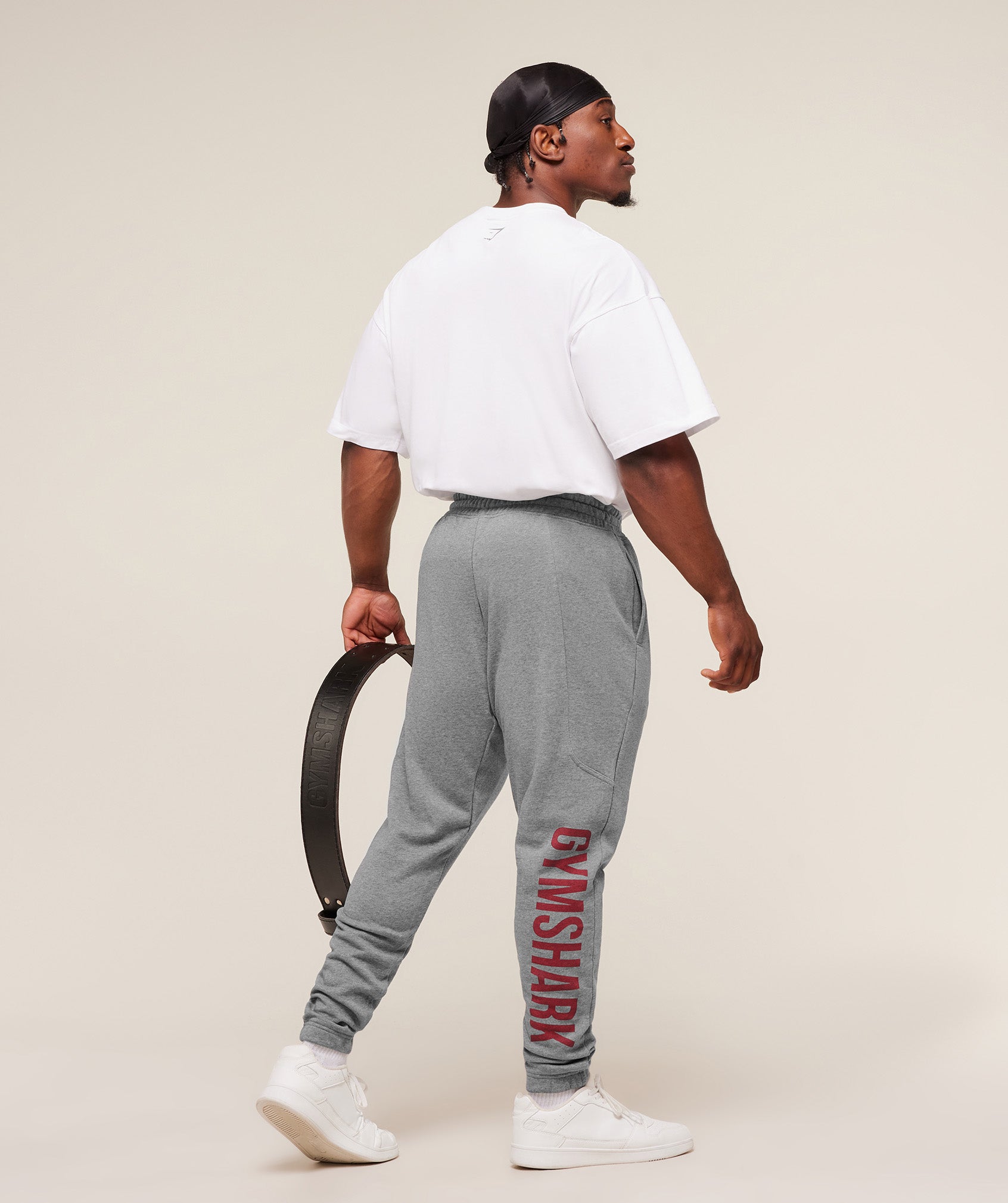 gymshark-power-wordmark-jogger-pants-grey-aw25