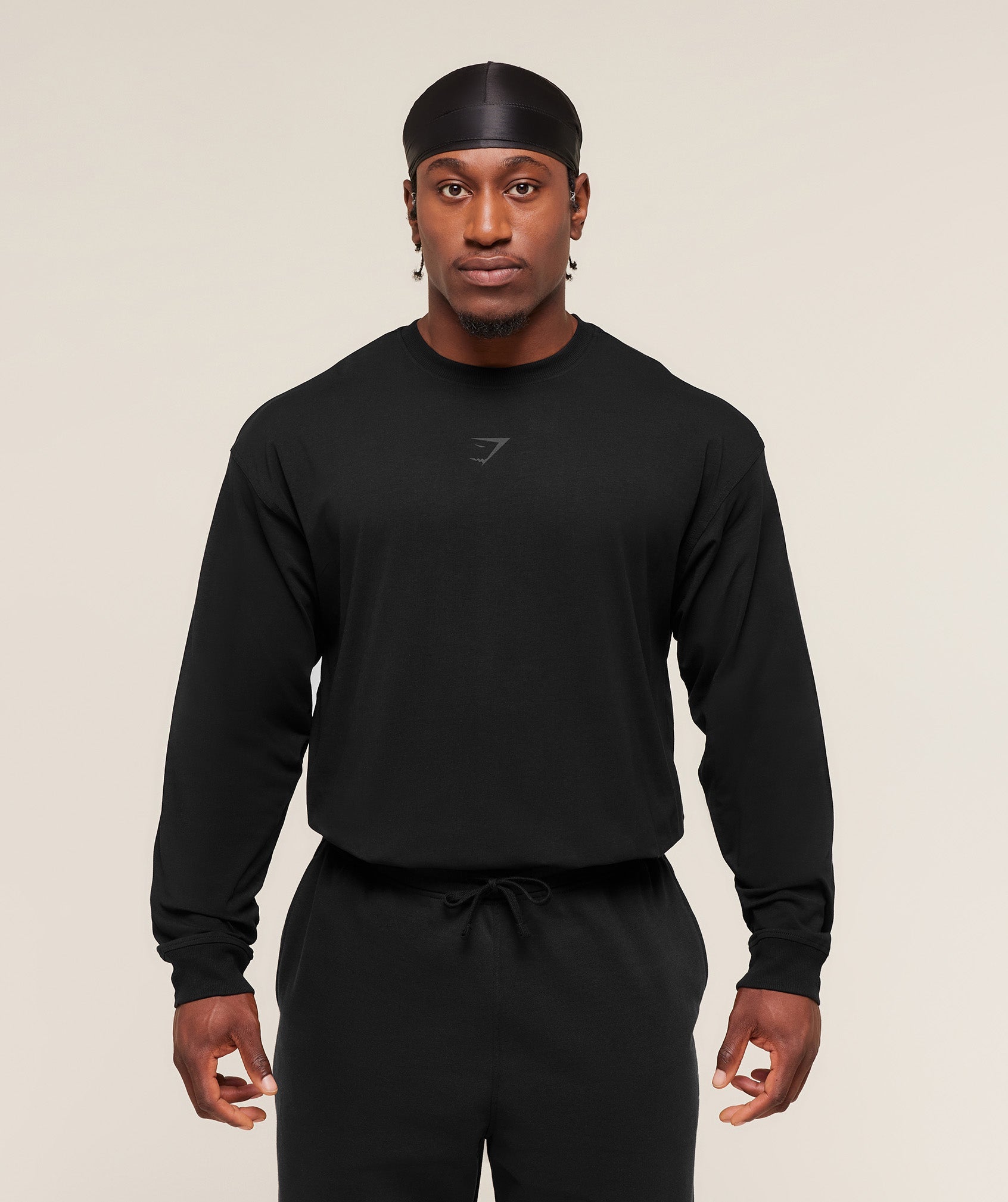 gymshark-power-long-sleeve-t-shirt-ls-tops-black-aw25-1