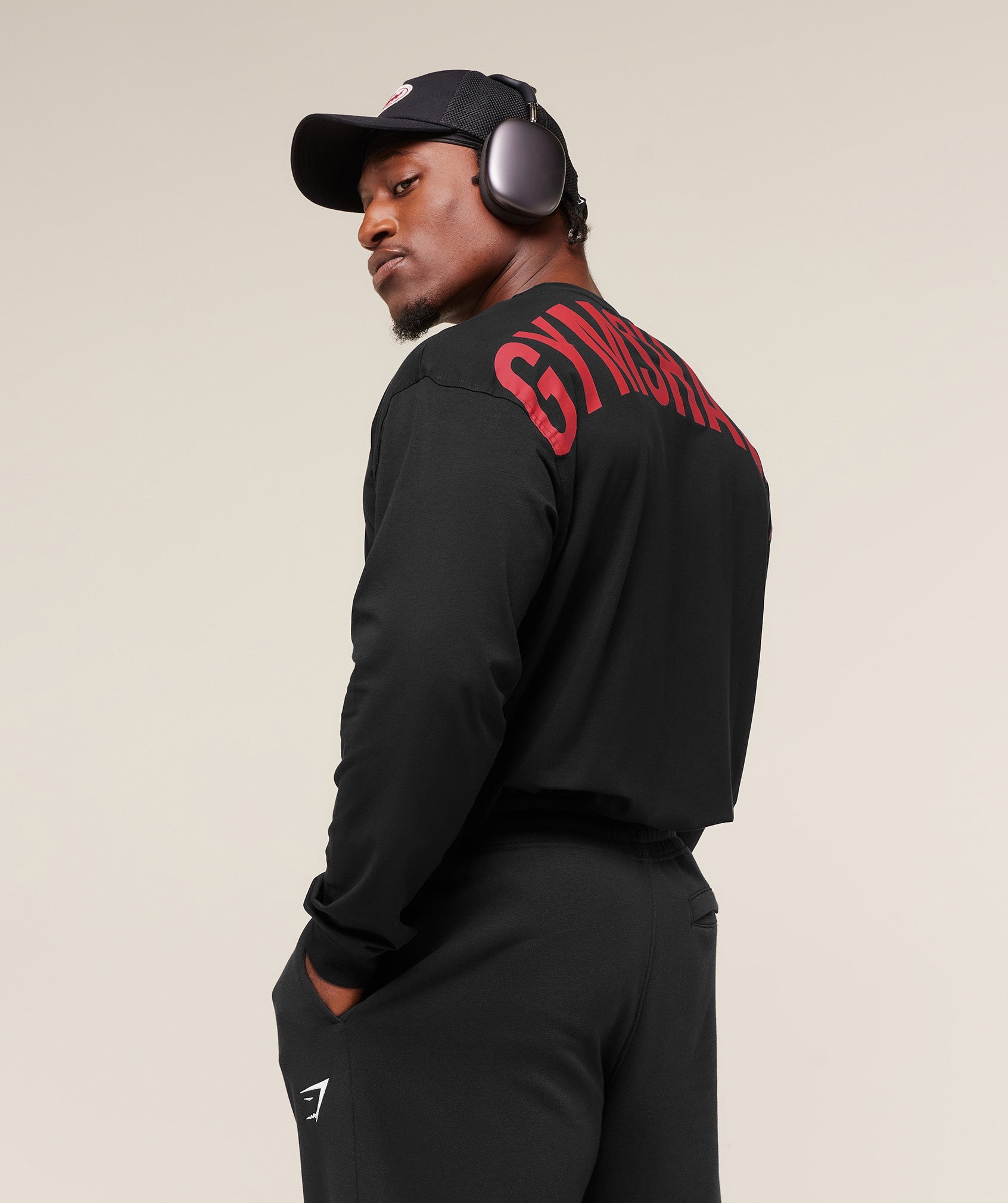 gymshark-power-long-sleeve-t-shirt-ls-tops-black-aw25-2