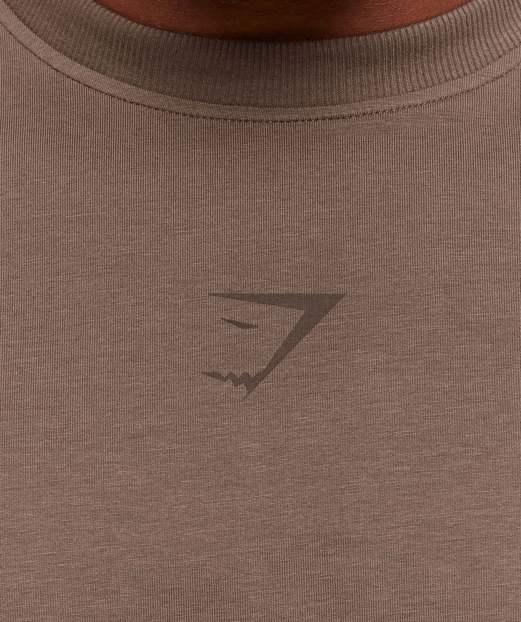 gymshark-power-t-shirt-ss-tops-brown-aw25-1