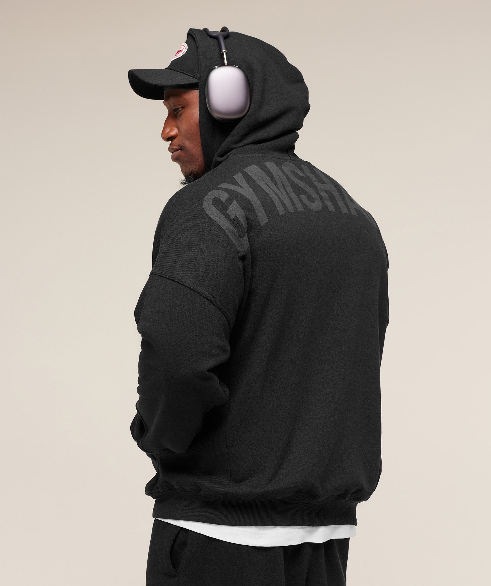 gymshark-power-zip-up-hoodie-pullovers-black-aw25-2