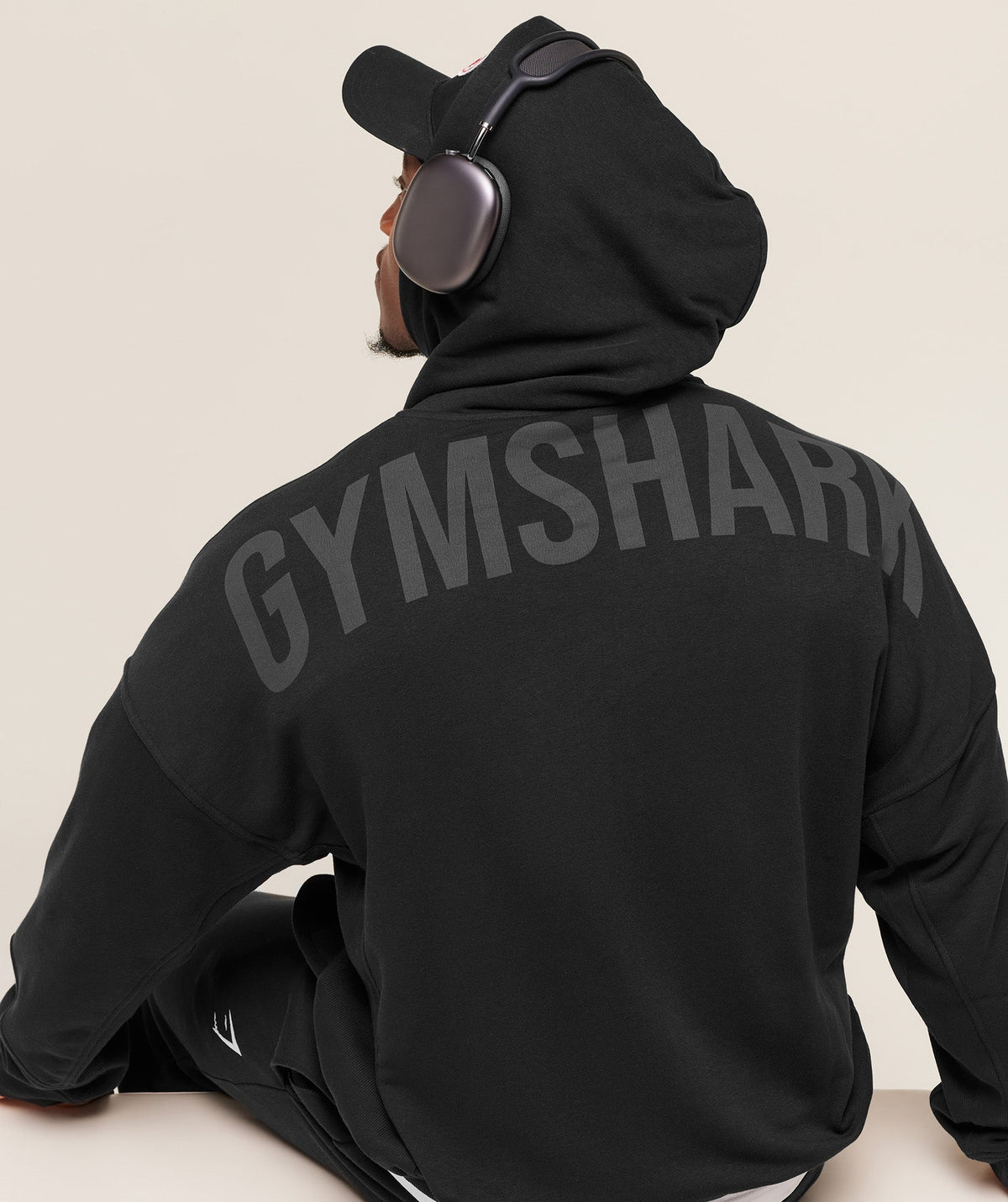 gymshark-power-zip-up-hoodie-pullovers-black-aw25-2