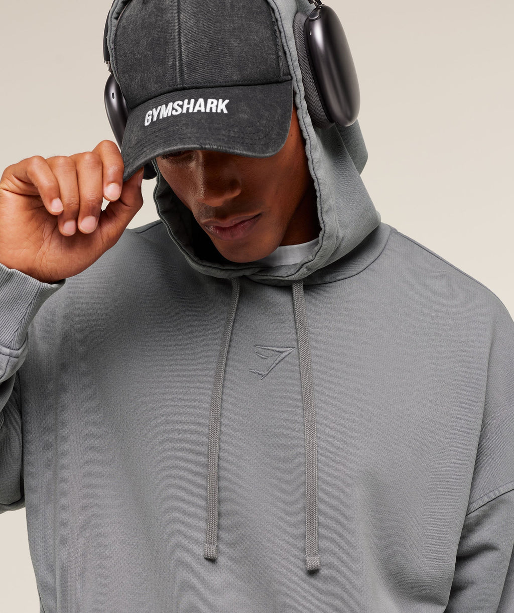 gymshark-power-washed-hoodie-pullovers-3