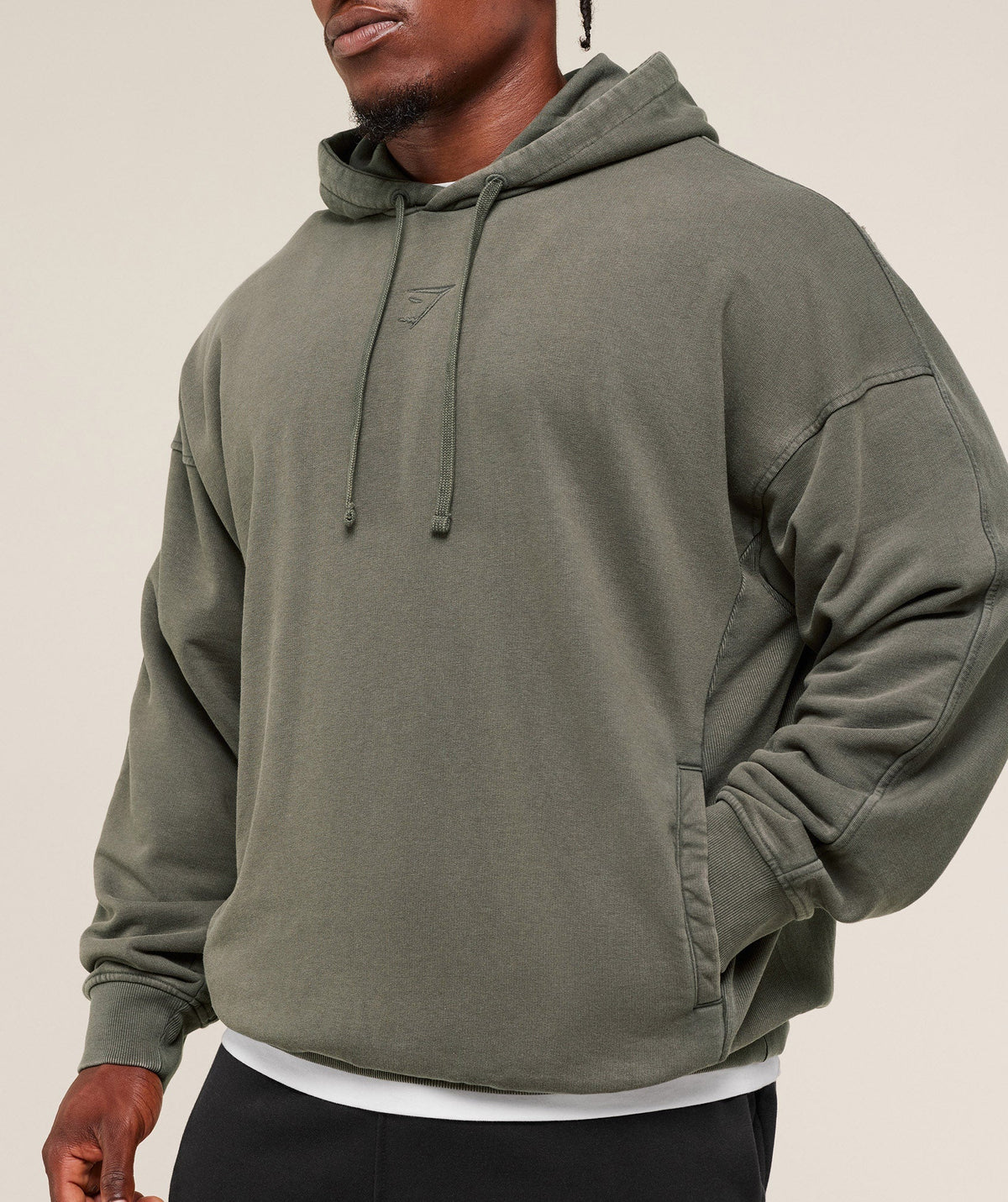 gymshark-power-washed-hoodie-pullovers-1